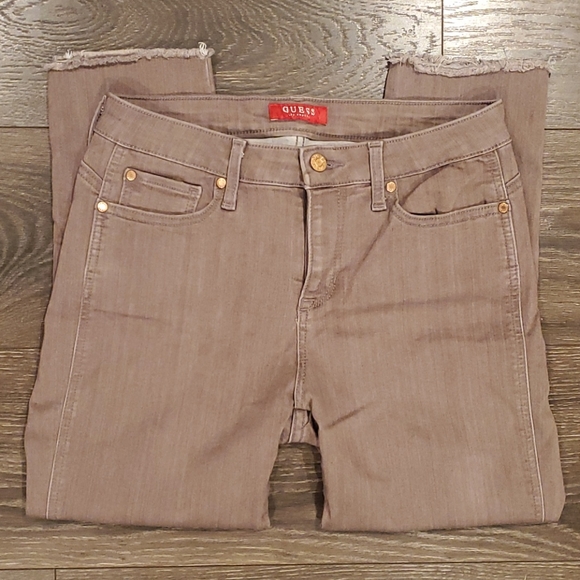 Guess Denim - ❤GUESS HIGH RISE CROPPED CAPRI JEANS, SIZE 4 (27)